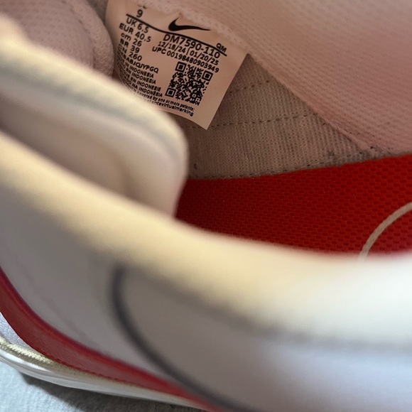 Nike Court Legacy Lift White Gold Red Causal Women Shoe Size 9 DM7590-110 - Picture 10 of 11